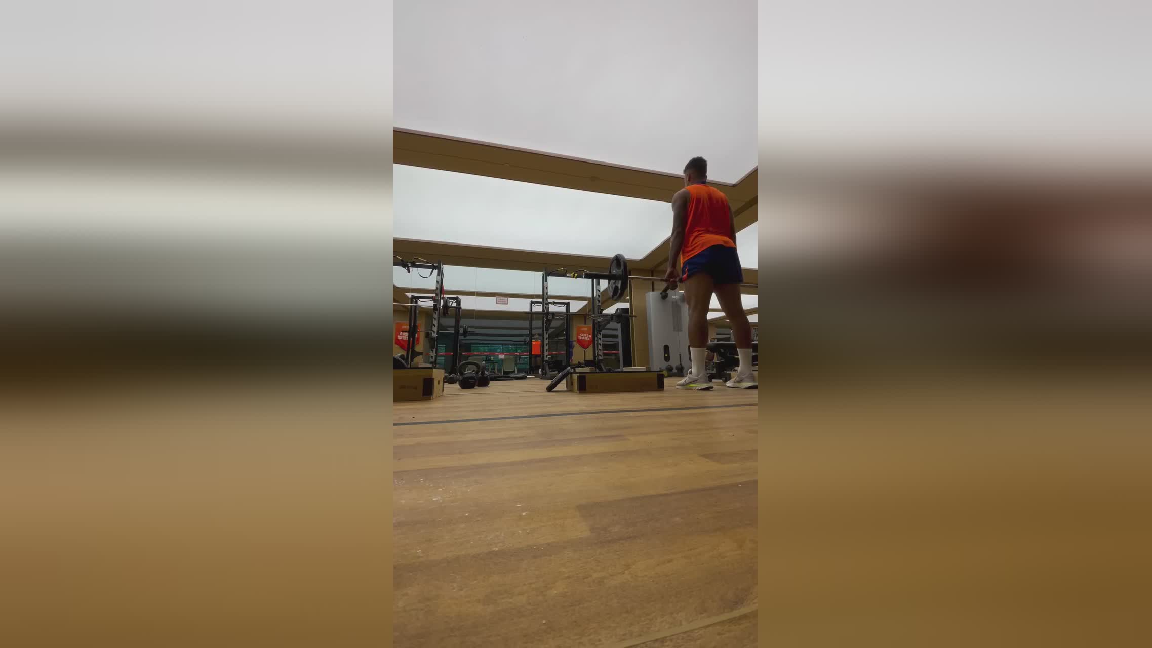 房训练的视, 训练的视频