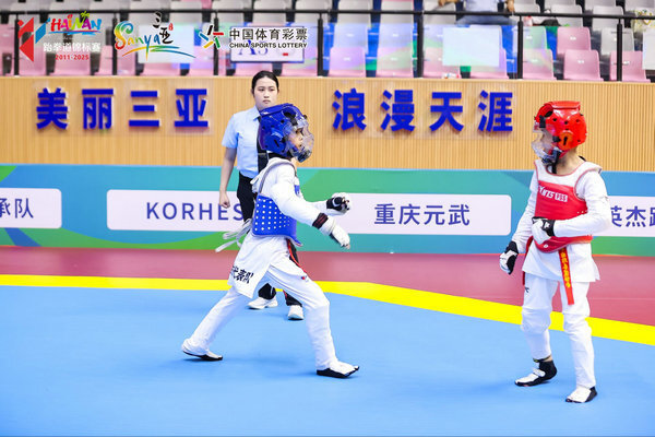 让游客深入, iTBue