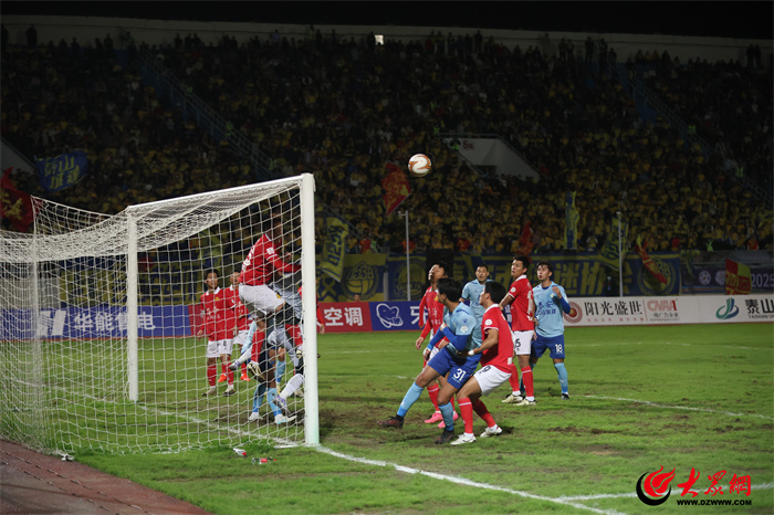 点球大战中 点球大战中